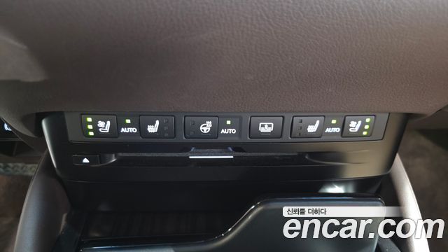 Lexus ES300h (VII) Luxury Plus 2019 — фото 27