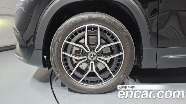 Mercedes-Benz EQB (X243) EQB300 4MATIC AMG Line 2023 — фото 5