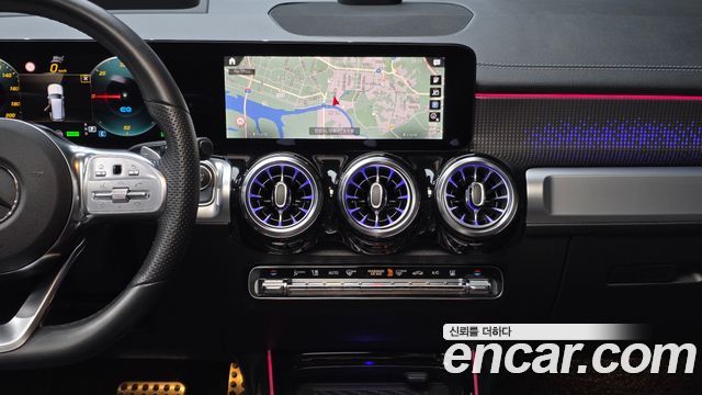 Mercedes-Benz EQB (X243) EQB300 4MATIC AMG Line 2023 — фото 18
