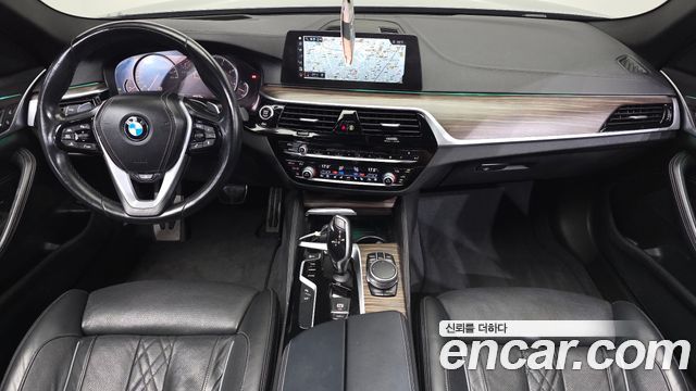 BMW 5 Series (G30) 520d xDrive M Sport Package Plus 2017 — фото 7