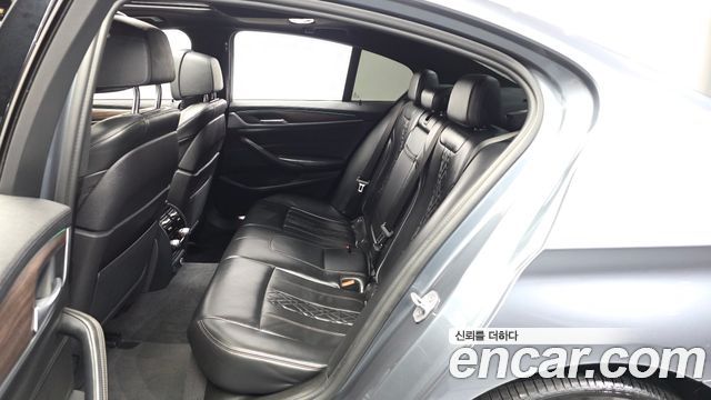 BMW 5 Series (G30) 520d xDrive M Sport Package Plus 2017 — фото 26