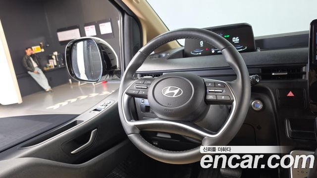 Hyundai Staria L3.5 Cargo 3-Seater Modern 2025 — фото 13