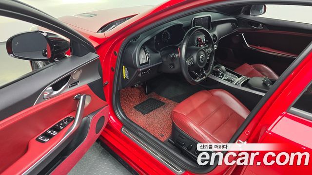 Kia Stinger 3.3 Turbo AWD GT 2018 — фото 10