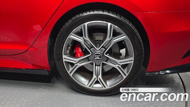 Kia Stinger 3.3 Turbo AWD GT 2018 — фото 21