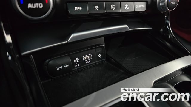 Kia Stinger 3.3 Turbo AWD GT 2018 — фото 29