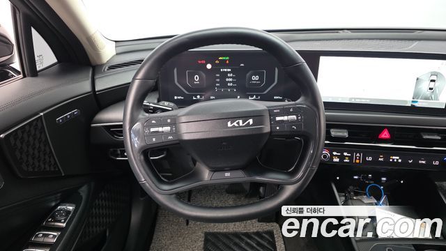 Kia K8 2.5 Gasoline 2WD Noblesse 2026 — фото 13