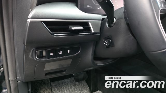 Kia K8 2.5 Gasoline 2WD Noblesse 2026 — фото 31