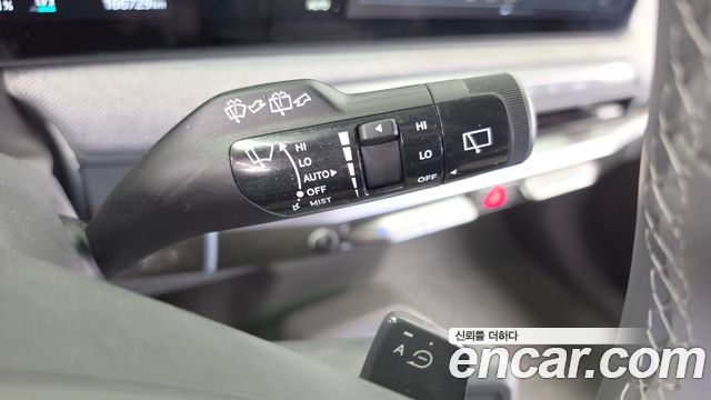 Kia EV3 Long Range 2WD Earth 2025 — фото 18