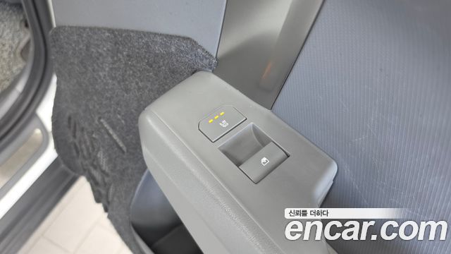 Kia EV3 Long Range 2WD Earth 2025 — фото 19