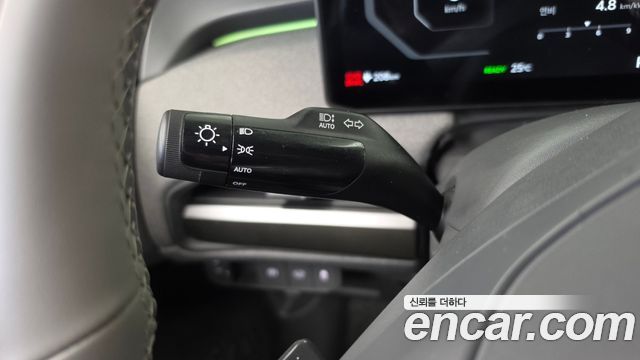 Kia EV3 Long Range 2WD Earth 2025 — фото 28