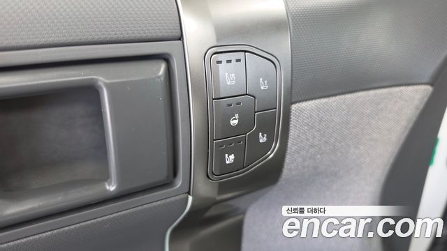 Kia EV3 Long Range 2WD Earth 2025 — фото 32