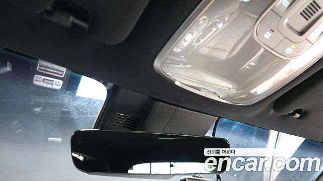 Genesis GV70 2.5T Gasoline 2WD 2021 — фото 19