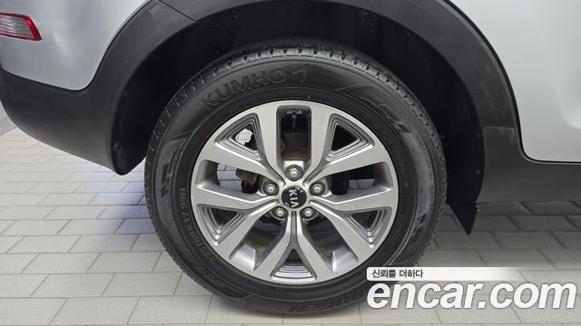 Kia Sportage R Diesel 2WD Luxury 2015 — фото 5