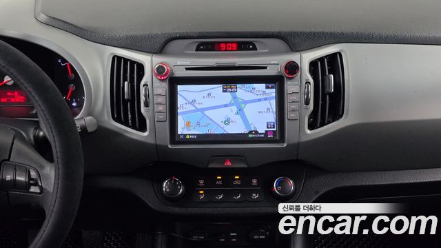 Kia Sportage R Diesel 2WD Luxury 2015 — фото 13