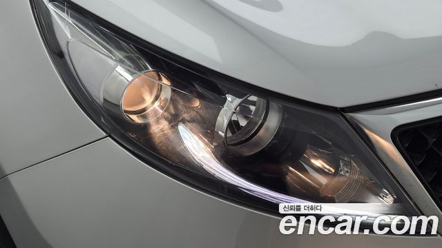 Kia Sportage R Diesel 2WD Luxury 2015 — фото 22