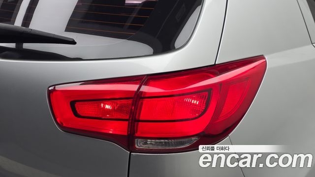 Kia Sportage R Diesel 2WD Luxury 2015 — фото 23