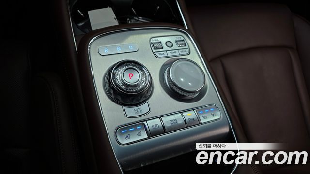 Genesis G90 (RS4) Gasoline 3.5 Turbo AWD 2025 — фото 9