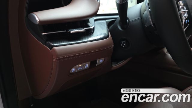 Genesis G90 (RS4) Gasoline 3.5 Turbo AWD 2025 — фото 29