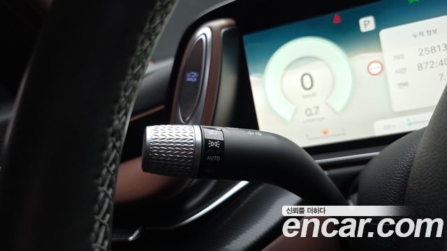 Genesis G90 (RS4) Gasoline 3.5 Turbo AWD 2025 — фото 37