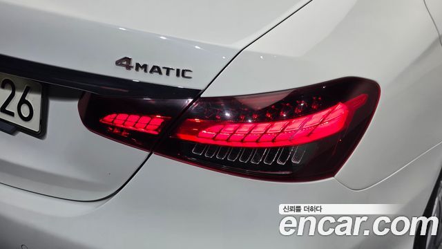 Mercedes-Benz E-Class (W213) E350 4MATIC AMG Line 2021 — фото 23