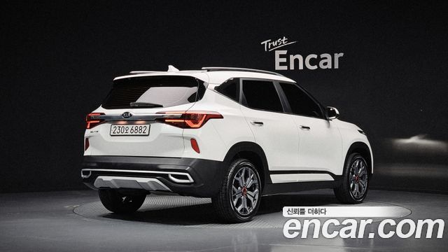Kia Seltos Diesel 1.6 2WD Signature 2022 — фото 2