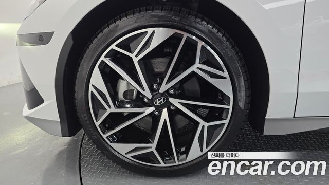 Hyundai Ioniq 6 Long Range Prestige 2023 — фото 5