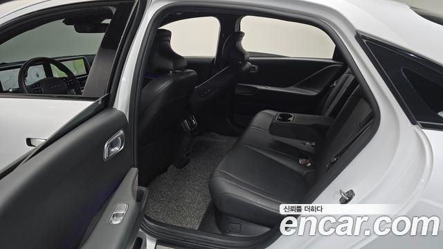 Hyundai Ioniq 6 Long Range Prestige 2023 — фото 16
