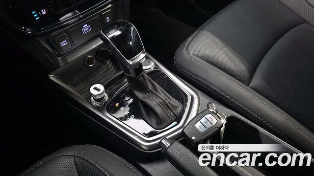 KG Mobility (SsangYong) Very New Tivoli Gasoline 1.5 2WD V7 2023 — фото 9