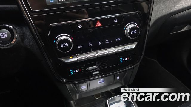 KG Mobility (SsangYong) Very New Tivoli Gasoline 1.5 2WD V7 2023 — фото 17