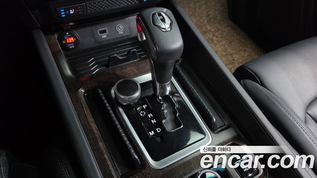 KG Mobility (SsangYong) Rexton Sports Khan Diesel 2.2 4WD Professional X (5-Link) 2019 — фото 9