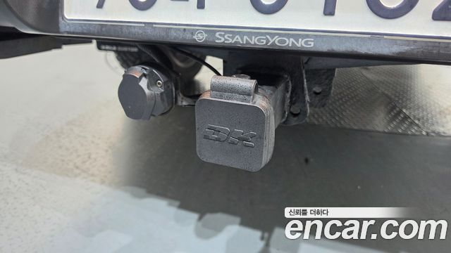 KG Mobility (SsangYong) Rexton Sports Khan Diesel 2.2 4WD Professional X (5-Link) 2019 — фото 20