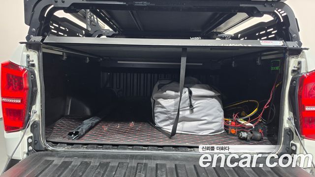 KG Mobility (SsangYong) Rexton Sports Khan Diesel 2.2 4WD Professional X (5-Link) 2019 — фото 21