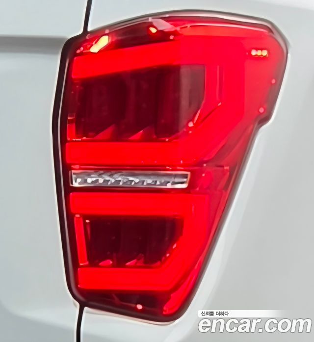KG Mobility (SsangYong) Rexton Sports Khan Diesel 2.2 4WD Professional X (5-Link) 2019 — фото 29