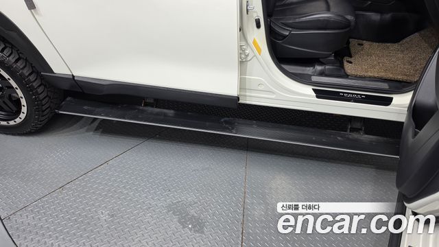 KG Mobility (SsangYong) Rexton Sports Khan Diesel 2.2 4WD Professional X (5-Link) 2019 — фото 40