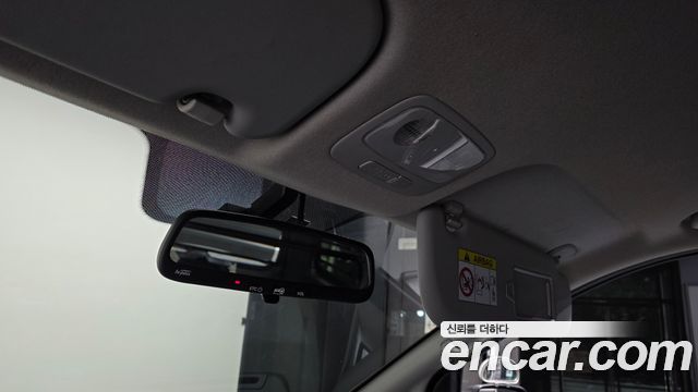 Hyundai Grand Starex Van 3-Seater Smart 2021 — фото 17