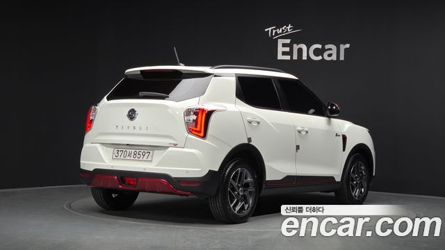 KG Mobility (SsangYong) Very New Tivoli Gasoline 1.5 2WD R-PLUS White 2022 — фото 2