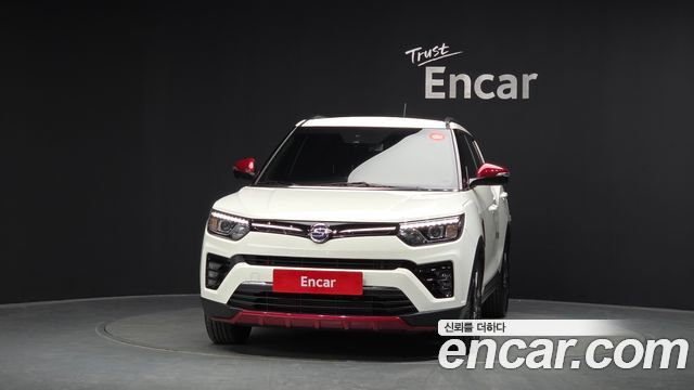 KG Mobility (SsangYong) Very New Tivoli Gasoline 1.5 2WD R-PLUS White 2022 — фото 3