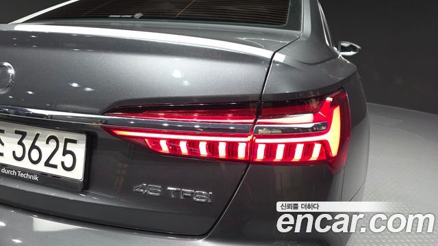 Audi A6 (C8) 45 TFSI Premium 2020 — фото 23