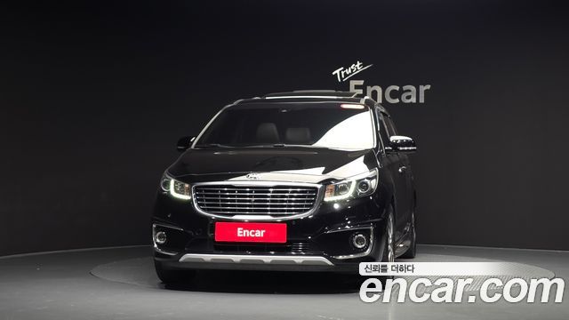 Kia Carnival 7-seater Limousine President 2017 — фото 3