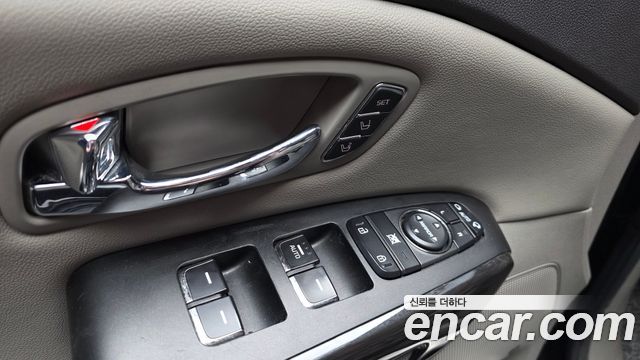Kia Carnival 7-seater Limousine President 2017 — фото 20
