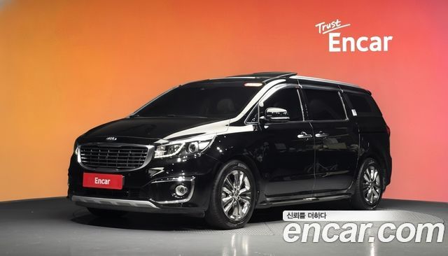 Kia Carnival 7-seater Limousine President 2017 — фото 1