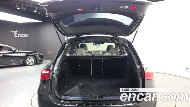 Mercedes-Benz GLC-Class (X254) GLC300 4MATIC AMG Line 2026 — фото 20