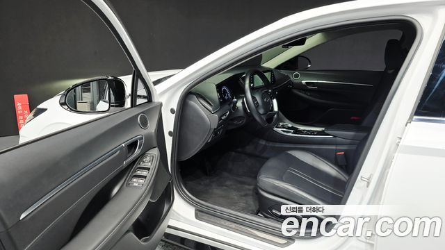 Hyundai Sonata (DN8) 2.0 Premium Plus 2023 — фото 10