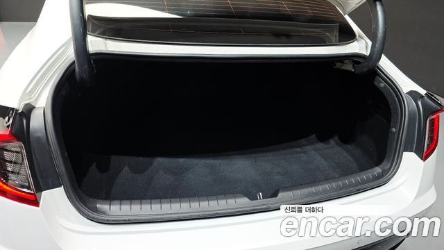 Hyundai Sonata (DN8) 2.0 Premium Plus 2023 — фото 18