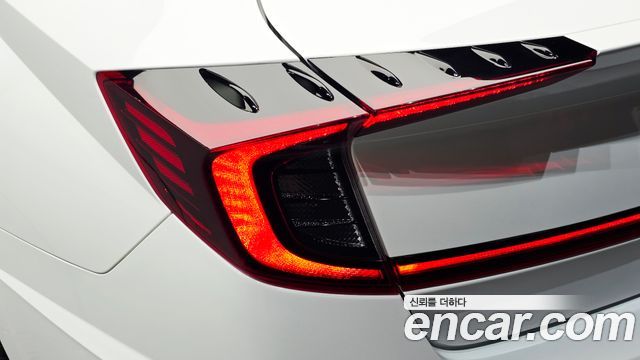 Hyundai Sonata (DN8) 2.0 Premium Plus 2023 — фото 23