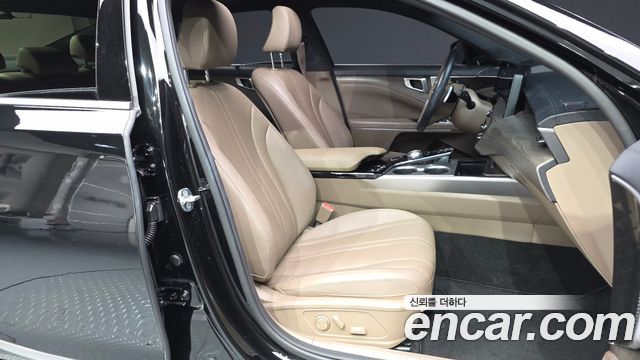 Kia K8 2.5 Gasoline 2WD Noblesse 2022 — фото 15