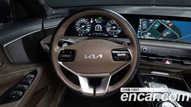 Kia K8 2.5 Gasoline 2WD Noblesse 2022 — фото 17