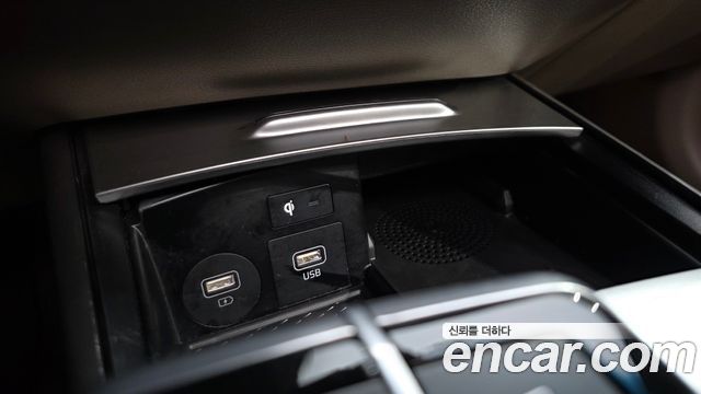 Kia K8 2.5 Gasoline 2WD Noblesse 2022 — фото 32