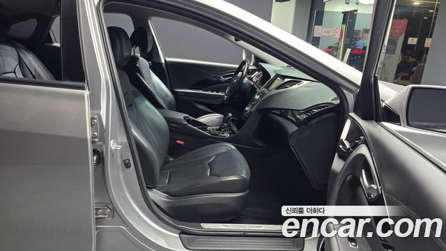 Hyundai Grandeur (HG) HG240 Luxury 2012 — фото 11