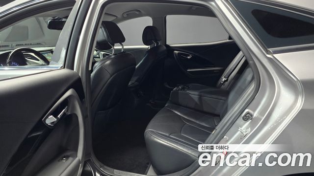 Hyundai Grandeur (HG) HG240 Luxury 2012 — фото 12